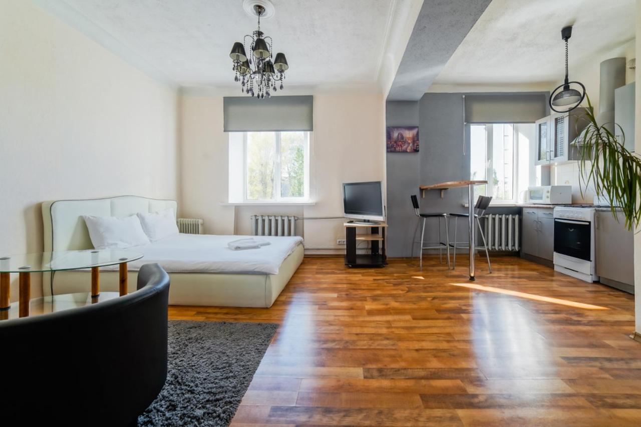 In The Center Of Minsk Apartment ภายนอก รูปภาพ