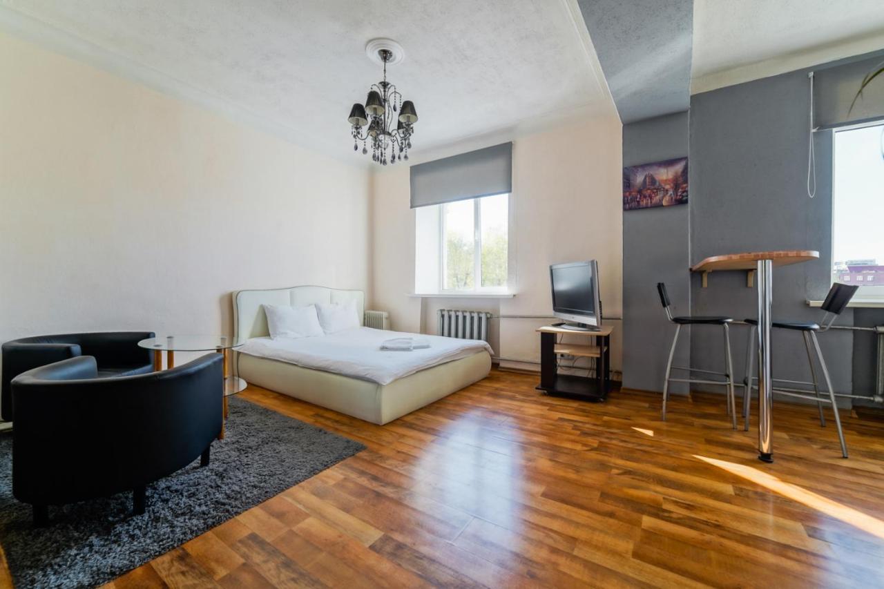 In The Center Of Minsk Apartment ภายนอก รูปภาพ